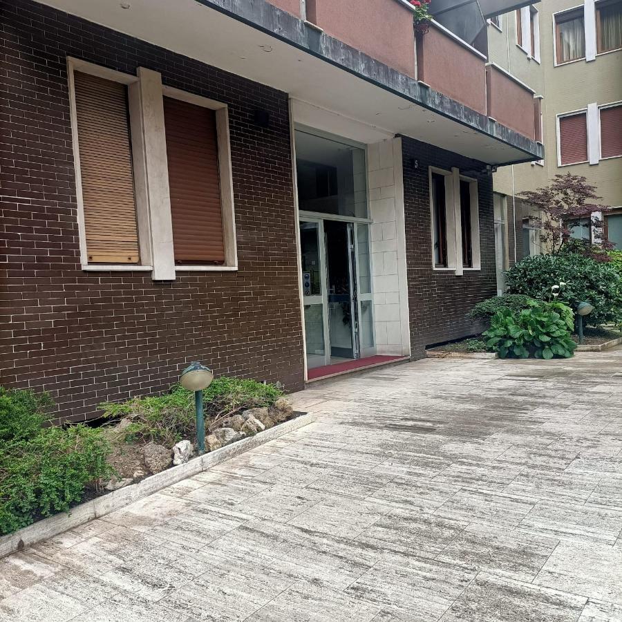 Egadi House Milan Exterior photo